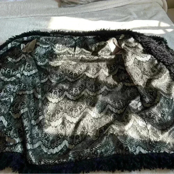 Stunning Black Vintage  Sheep? Lace Jacket M - L - Picture 6 of 17